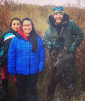 Trapping Instructor with Students